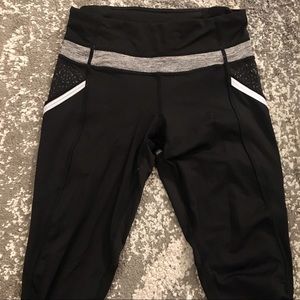 Lululemon Run A Marathon crops with side pockets